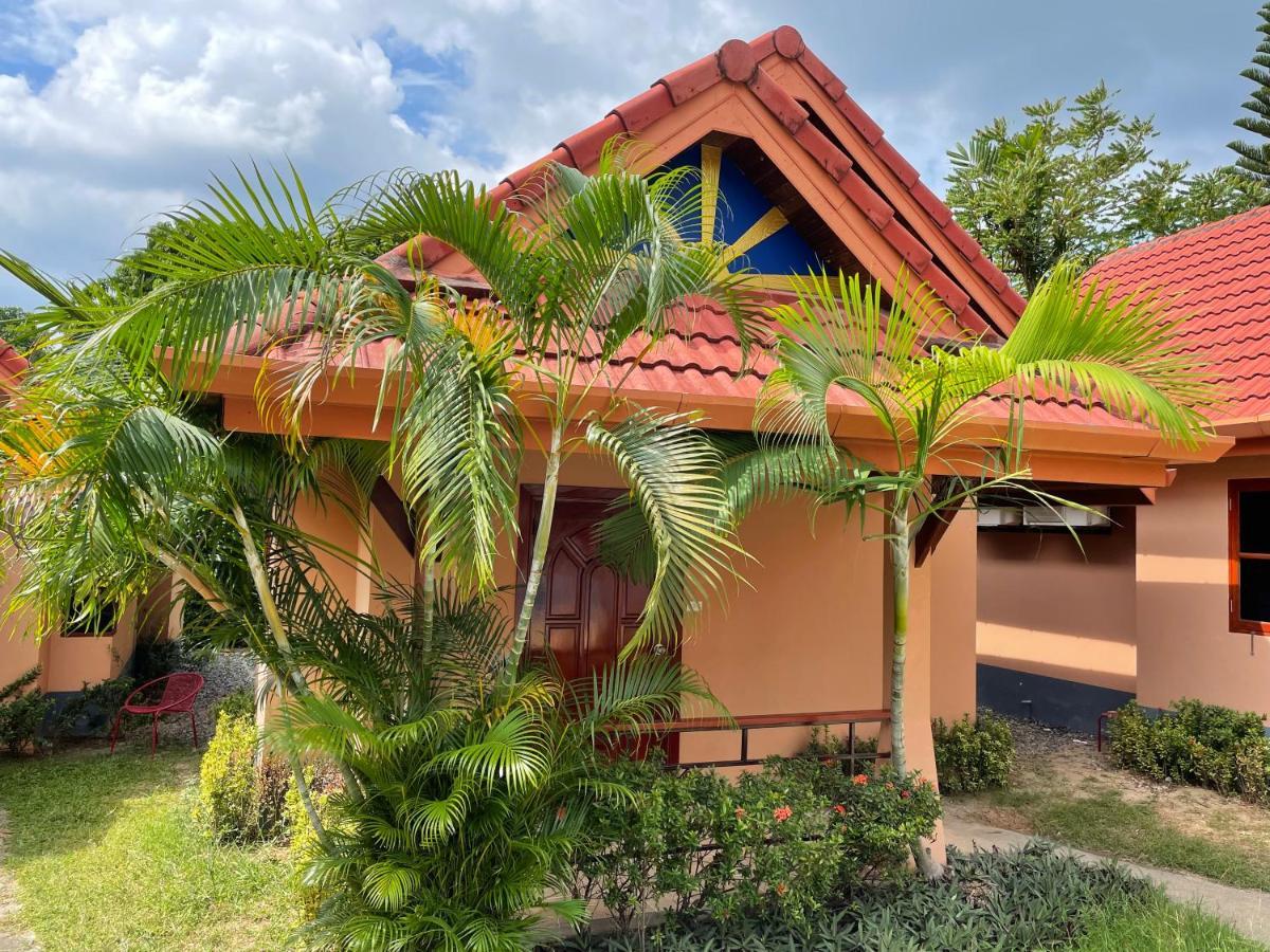 The Pace Phuket Boutique Resort Rawai Εξωτερικό φωτογραφία