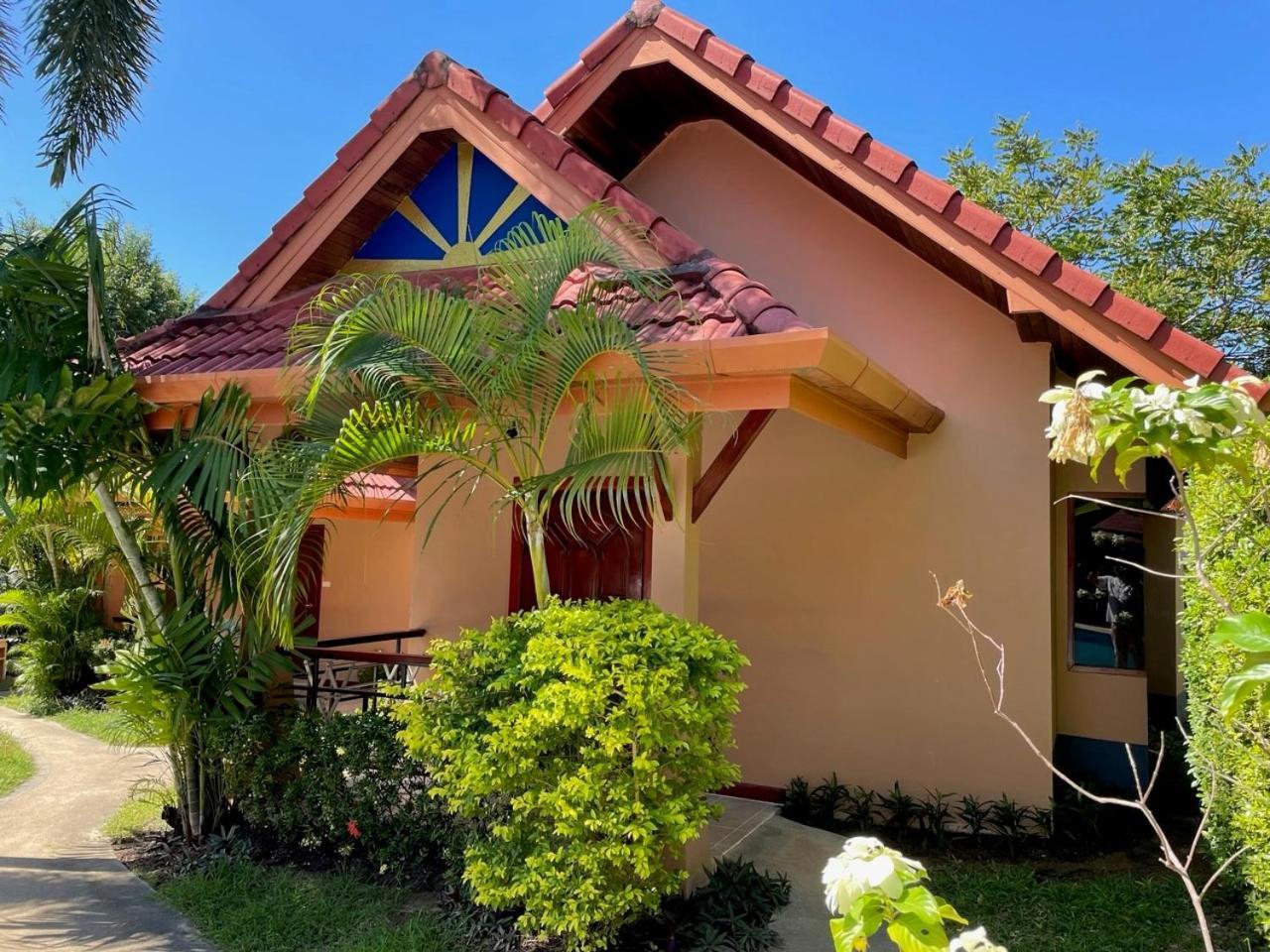 The Pace Phuket Boutique Resort Rawai Εξωτερικό φωτογραφία